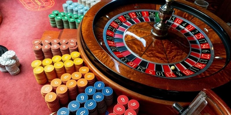 Trò chơi Roulette được yêu thích bởi luật quay đơn giản